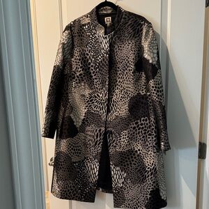 Anne Klein Black and Gray Patterned Trench Coat
